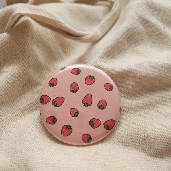 Pin métallique Fraise - Strawberries metallic Pin – Image 3